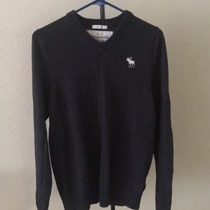 Abercrombie & Fitch V-Neck Sweater